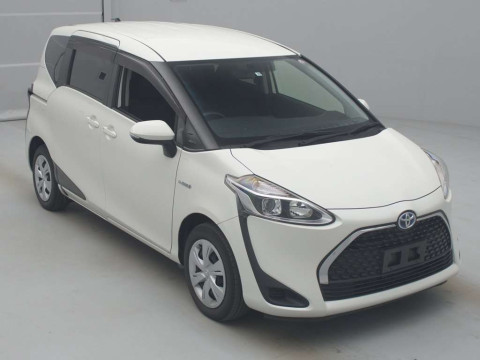 2019 Toyota Sienta NHP170G[2]