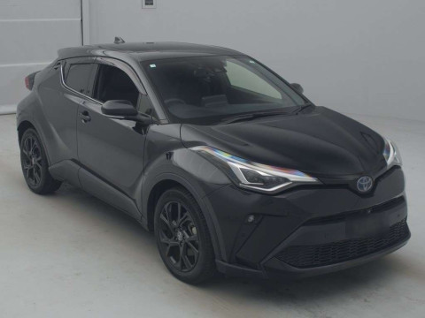 2020 Toyota C-HR ZYX11[2]