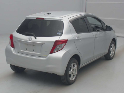 2012 Toyota Vitz NSP135[1]