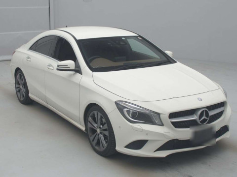 2015 Mercedes Benz CLA-Class 117342[2]