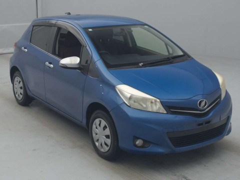 2012 Toyota Vitz NSP135[2]