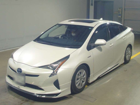 2017 Toyota Prius ZVW50[0]