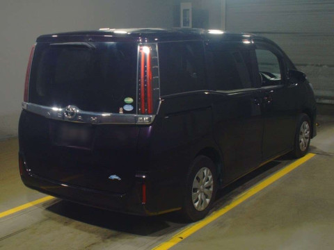 2018 Toyota Noah ZRR80G[1]