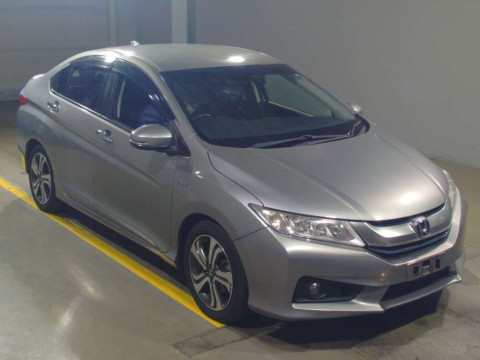 2016 Honda Grace GM4[2]