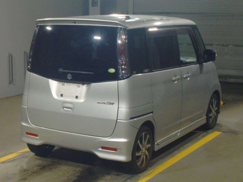 2010 Suzuki Palette SW MK21S[1]