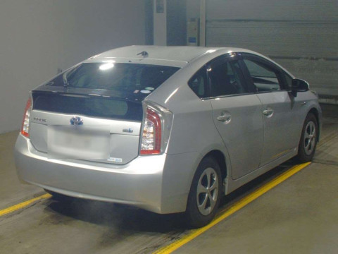 2014 Toyota Prius ZVW30[1]