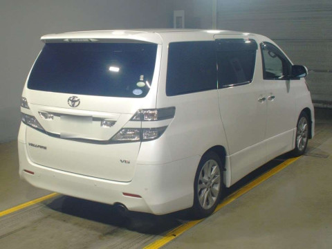 2011 Toyota Vellfire GGH20W[1]