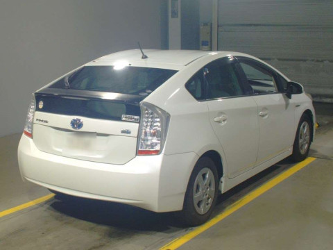 2010 Toyota Prius ZVW30[1]