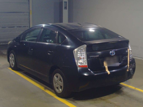 2011 Toyota Prius ZVW30[2]