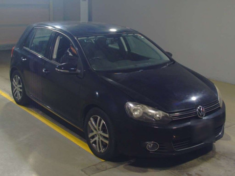 2010 Volkswagen Golf 1KCAX[2]