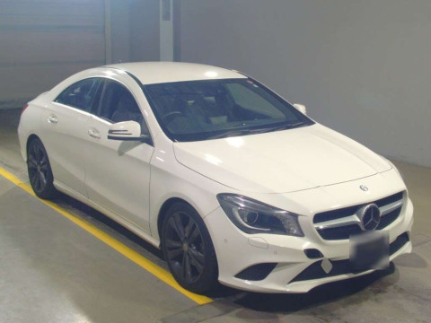 2013 Mercedes Benz CLA-Class 117342[2]