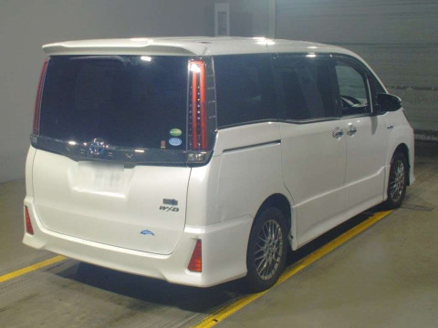 2018 Toyota Noah ZWR80W[1]