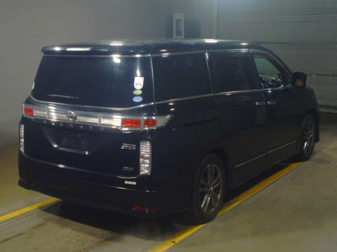 2012 Nissan Elgrand TE52[1]