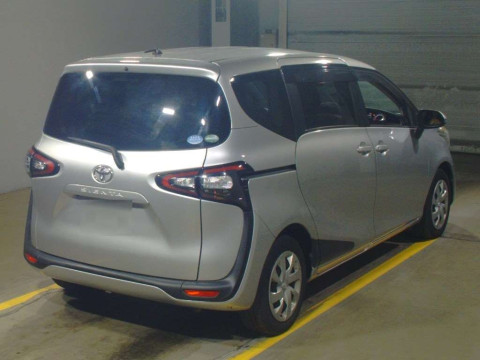 2016 Toyota Sienta NSP170G[1]