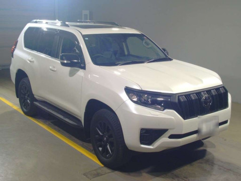 2023 Toyota Land Cruiser Prado TRJ150W[1]