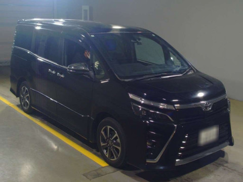 2021 Toyota Voxy ZRR80W[1]