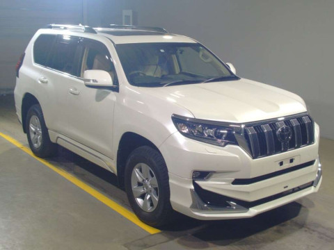 2022 Toyota Land Cruiser Prado GDJ150W[1]