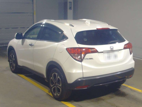 2015 Honda VEZEL RU1[2]