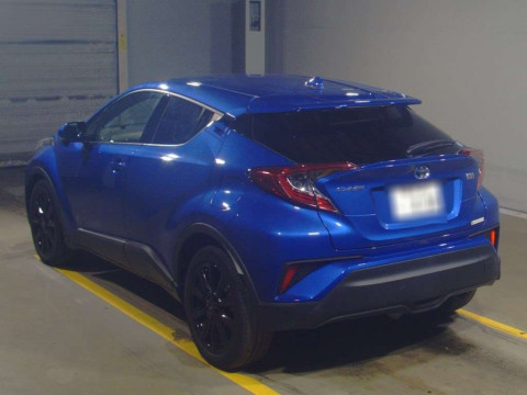 2019 Toyota C-HR ZYX10[2]