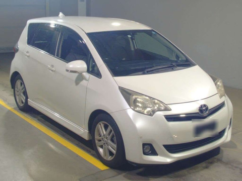 2011 Toyota Ractis NCP120[1]