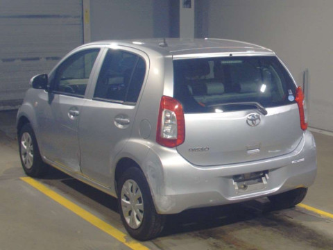 2015 Toyota Passo NGC30[2]