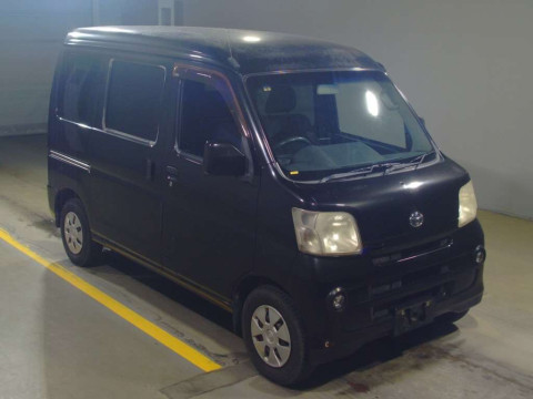 2013 Toyota Pixis Van S331M[1]