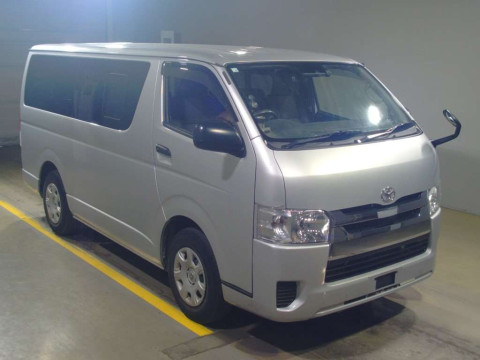 2018 Toyota Hiace Van TRH200V[1]