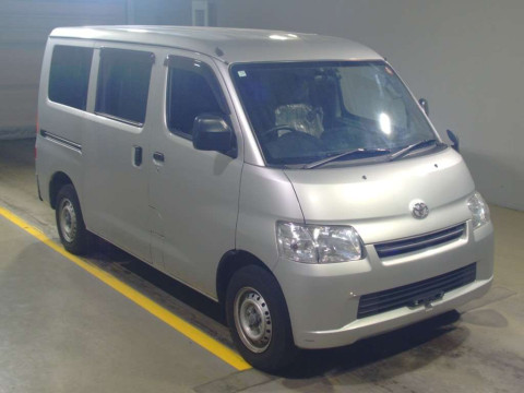 2019 Toyota Townace Van S402M[1]