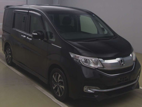 2016 Honda Step WGN Spada RP3[2]