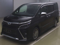 2021 Toyota Voxy