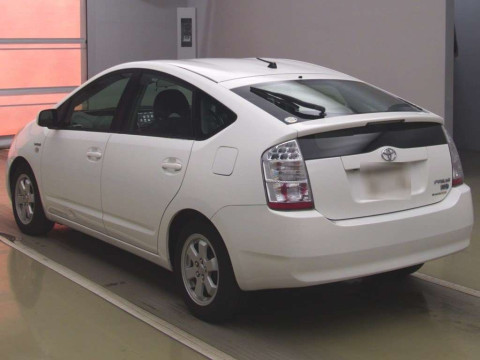 2009 Toyota Prius NHW20[2]