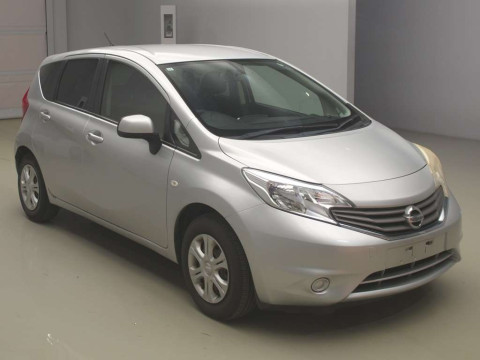 2012 Nissan Note E12[2]