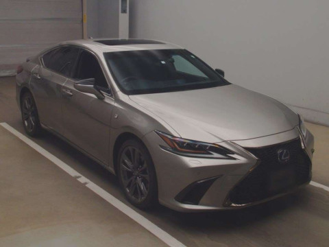 2020 Lexus ES AXZH10[2]