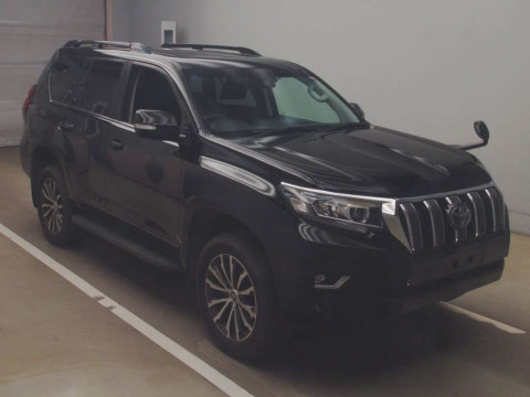 2018 Toyota Land Cruiser Prado GDJ150W[2]