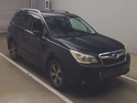 2014 Subaru Forester SJ5[2]