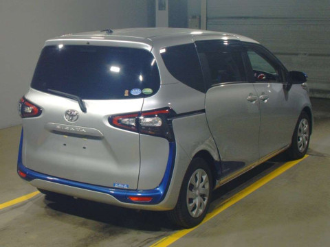 2015 Toyota Sienta NSP170G[1]