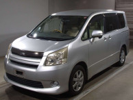 2008 Toyota Noah