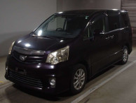 2012 Toyota Noah