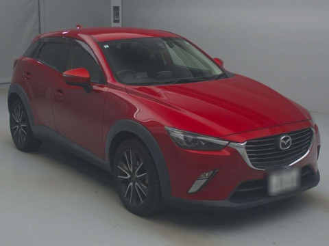 2015 Mazda CX-3 DK5FW[2]