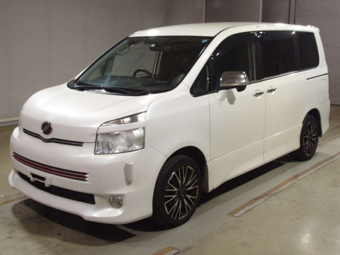 2010 Toyota Voxy ZRR70W[0]