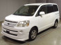 2004 Toyota Noah