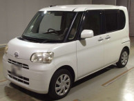 2012 Daihatsu Tanto