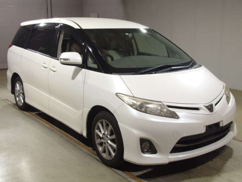 2009 Toyota Estima ACR50W[1]