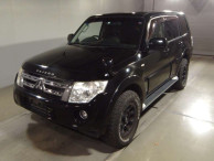 2014 Mitsubishi Pajero