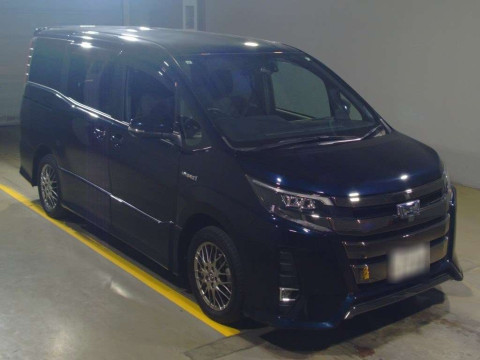 2017 Toyota Noah ZWR80W[2]