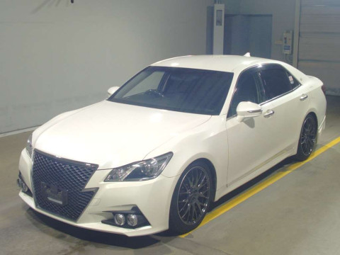 2013 Toyota Crown GRS210[0]