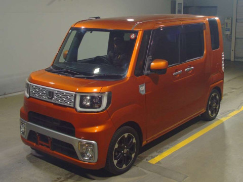 2015 Daihatsu Wake LA700S[0]