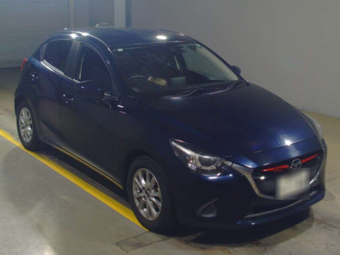 2015 Mazda Demio DJ5FS[2]