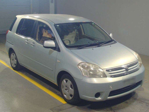 2005 Toyota Raum NCZ20[2]