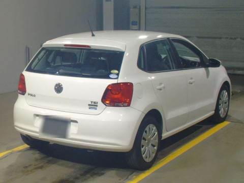 2014 Volkswagen Polo 6RCBZ[1]